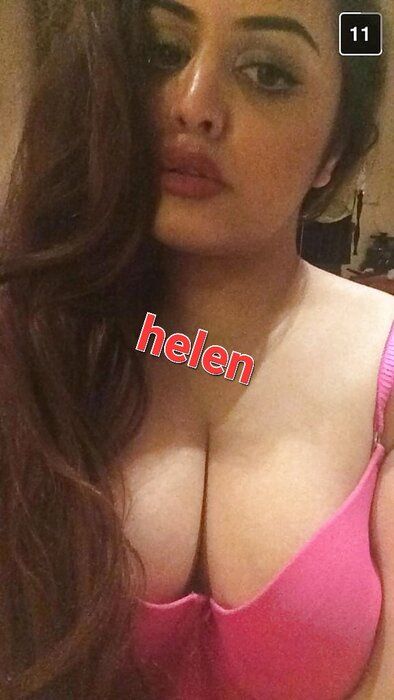 BBW_Flashing_Nipples_Saudi_arab_girl_naked_selfie_4517753-9.jpg