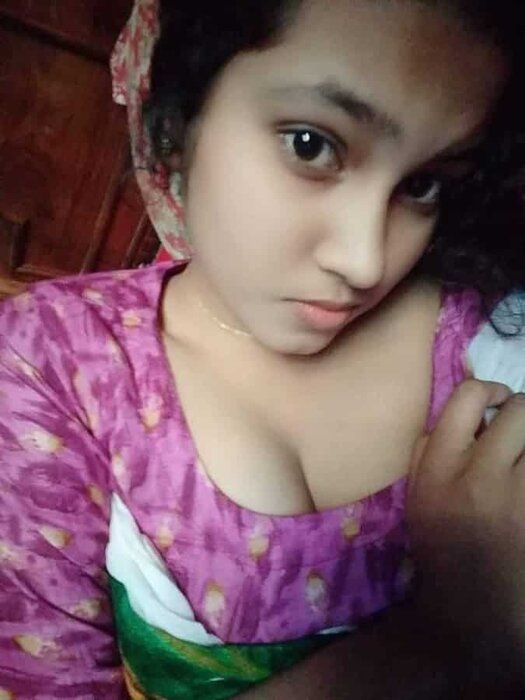Muslim-School-Girl-Nude-XXX-Pics-2.jpg