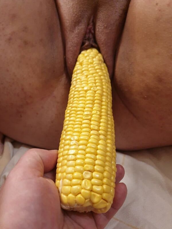 10584