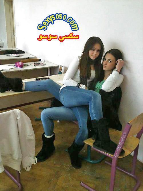 شرمطة-البنات-مع-بعضها-14.jpg