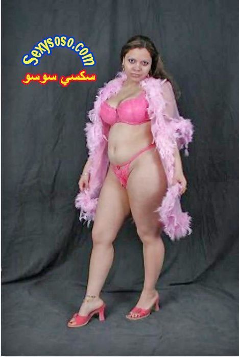 جلسة-تصوير-عارية-لشرموطة-مصرية-4.jpg