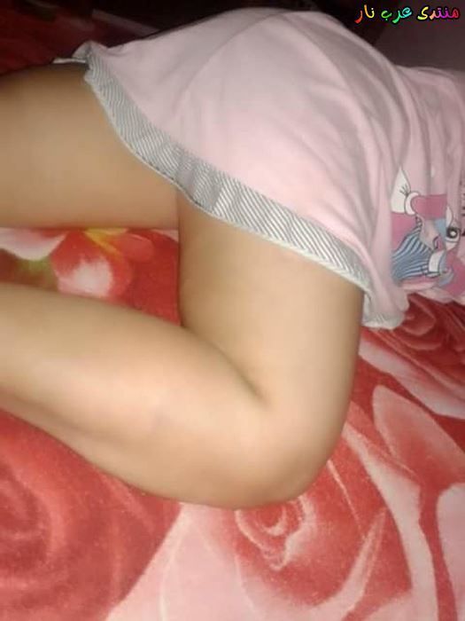 متعة-التجسس-علي-جسم-زوجتي-وتصوير-وهي-نايمة-4.jpg