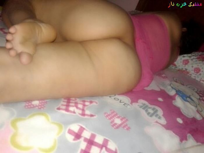 متعة-التجسس-علي-جسم-زوجتي-وتصوير-وهي-نايمة-33.jpg