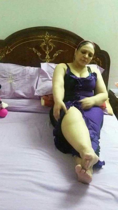 الفلاحين وجمالهم تشوفها تعوز تفضل تنيك فيها لحد ما صوت صويتها يجيب اخر الدنيا2.jpg