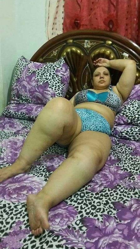 الفلاحين وجمالهم تشوفها تعوز تفضل تنيك فيها لحد ما صوت صويتها يجيب اخر الدنيا6.jpg