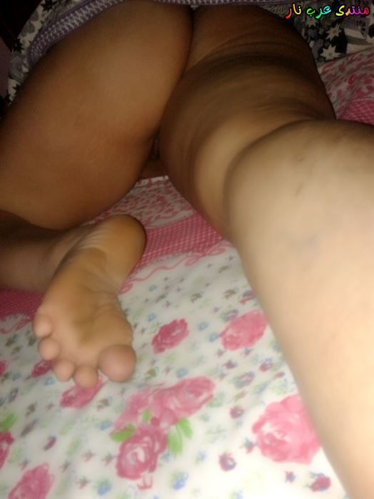 زوجتي-هند-واحلي-تعريص-وتجسس-عليها-وهي-نايمة-لعشاق-المحارم-3-26.jpg