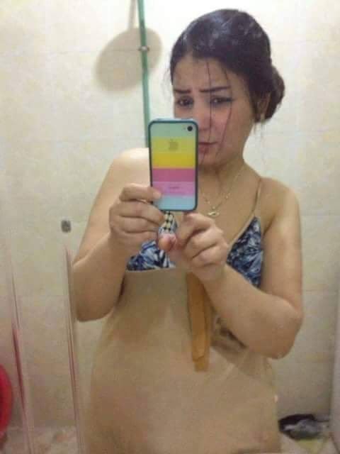 الشرموطه المراهقة السكره من الحجاب والاحترام للملط والشرمطه.jpg