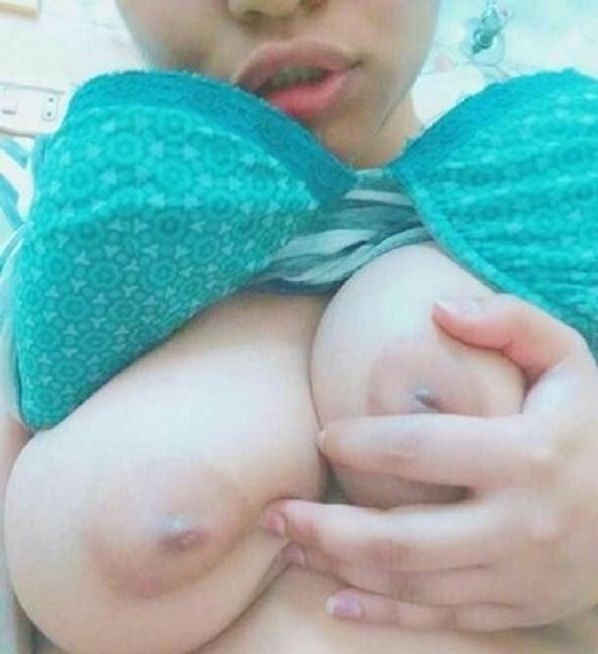 البوم كامل لموزة مصريه صاروخ تتصور بكل الاوضاع3.jpg
