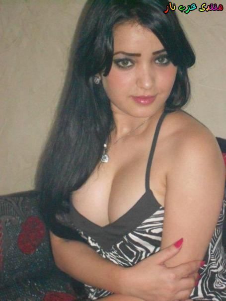 صور-بزاز-الفنانات-العربيات-18.jpg