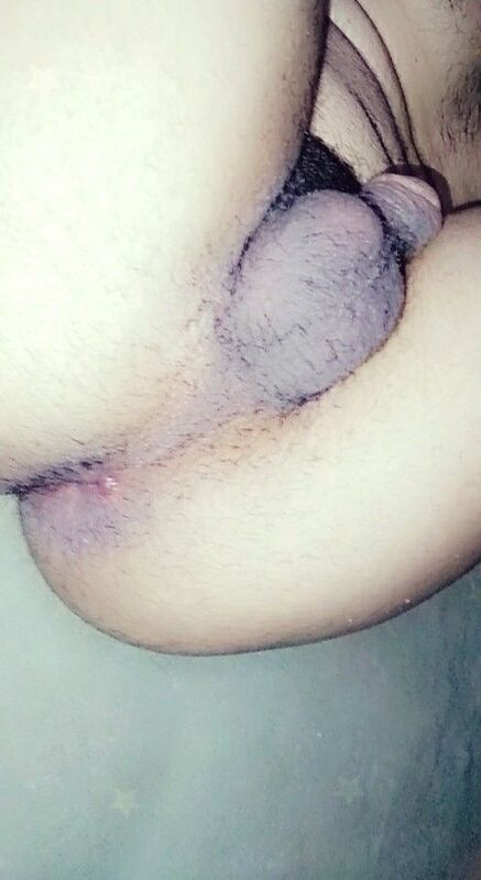ورع سالب ممحون يعرض طيزه منيوك اييض ناعم نيك٠٦٥.jpg