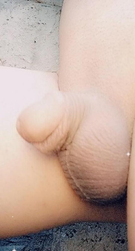 ورع سالب ممحون يعرض طيزه منيوك اييض ناعم نيك٠٠٩.jpg
