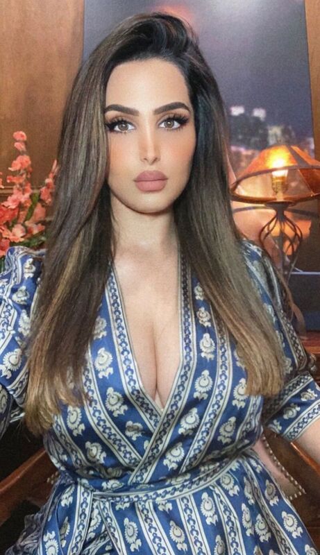 هند القحطاني 87.jpg