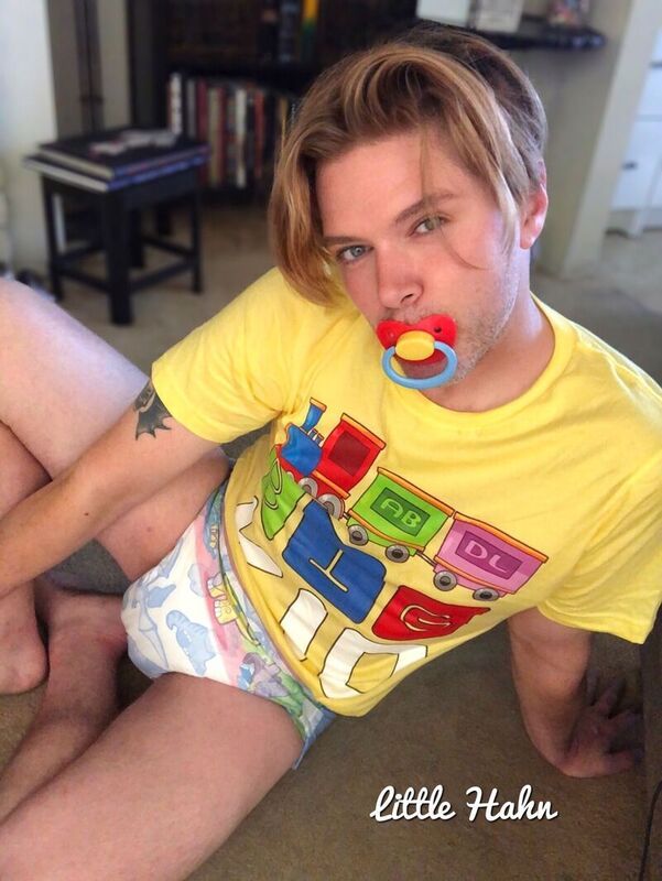 Tumblr_l_628230365850861.jpg