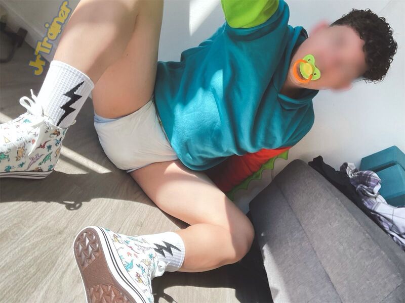 Tumblr_l_628135312459729.jpg