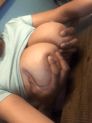 5D4A0B1B-F8B4-4F18-80C7-F1A091900A7A.gif