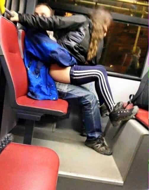 FDh5RmiXEAYAkLU.jpg