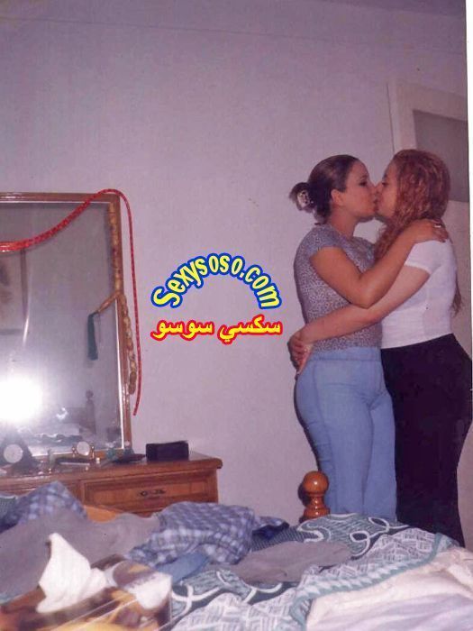 بنات-عرب-بيبوسو-بعض-بالفم-و-الشفايف-7.jpg