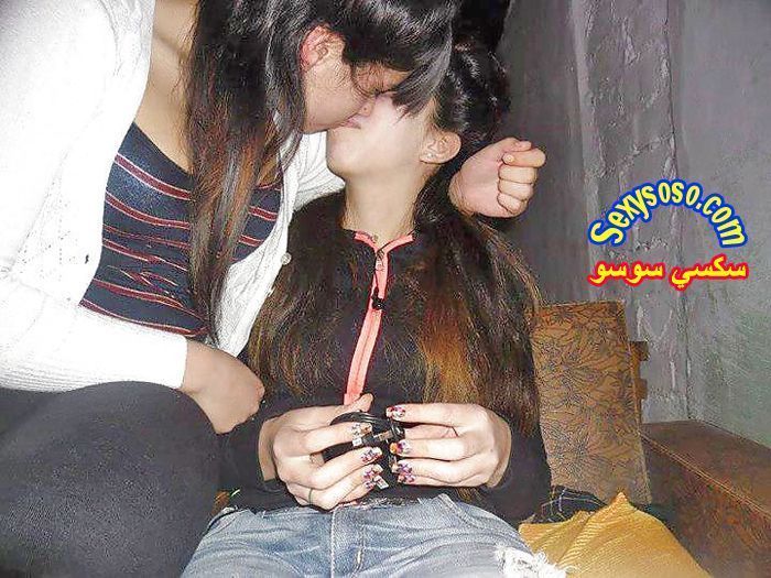 أحلى-بوس-ليزبيان-مصريين-13.jpg