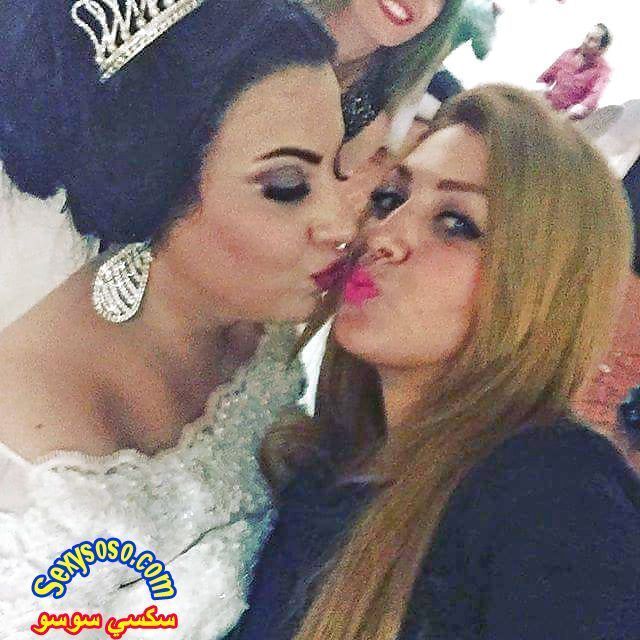 قبلات-بنات-شواذ-عرب-15.jpg