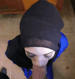 5314-arab-slut-suck-dick.gif