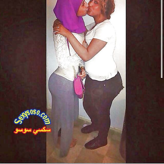 سحاق-بنات-محجبات-17.jpg