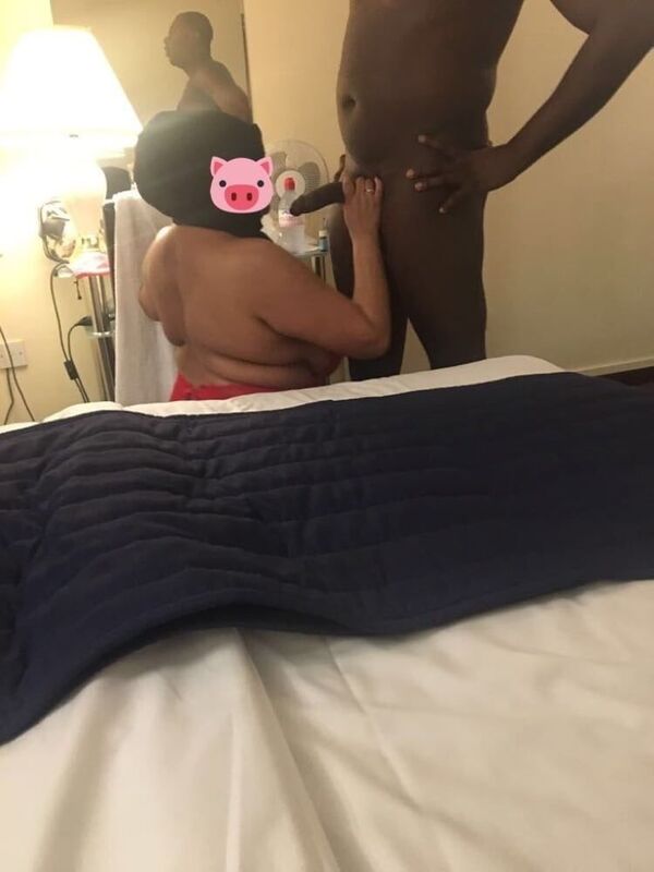 9983